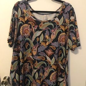 LuLaRoe Perfect T EUC Size XL